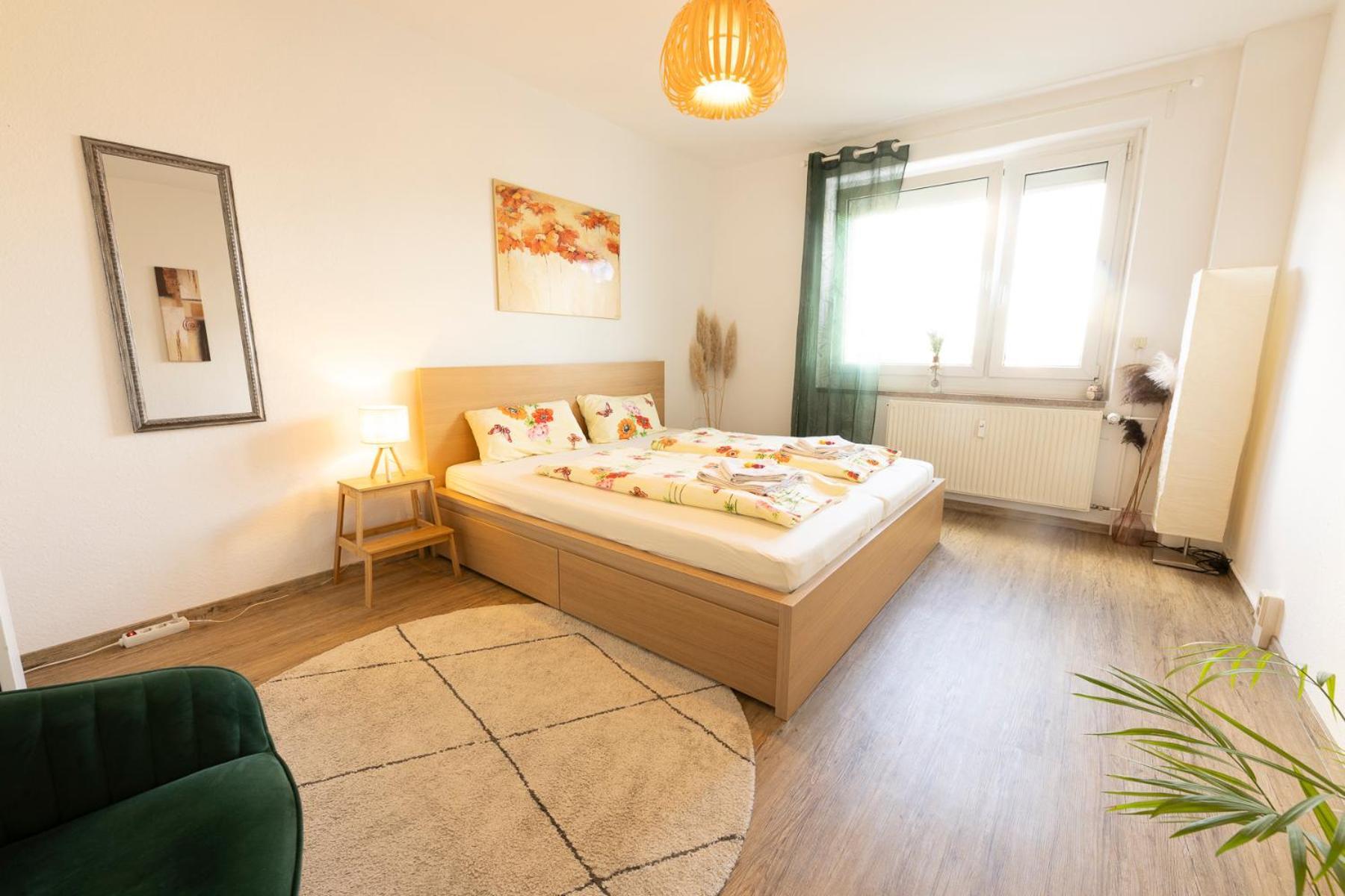 Modernes 2-Zimmer-Apartment Mit Balkon Und Netflix Jena Bagian luar foto